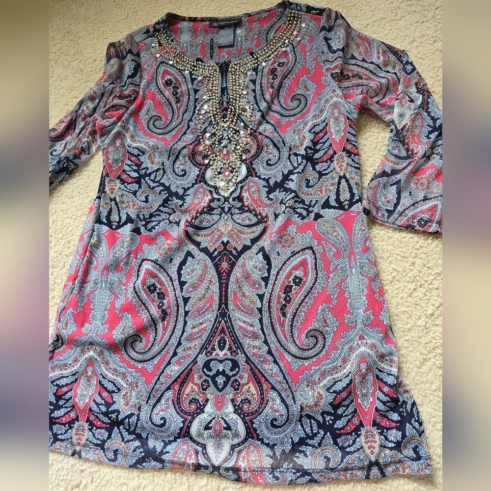 🌈INC International Concepts 100% Nylon Lined Paisley Printed Neckline Embelli